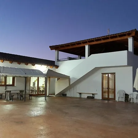 Agriturismo Sas Pretas Latas Çiftlik konaklama *