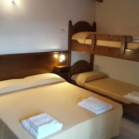 Agriturismo Sas Pretas Latas Çiftlik konaklama *
