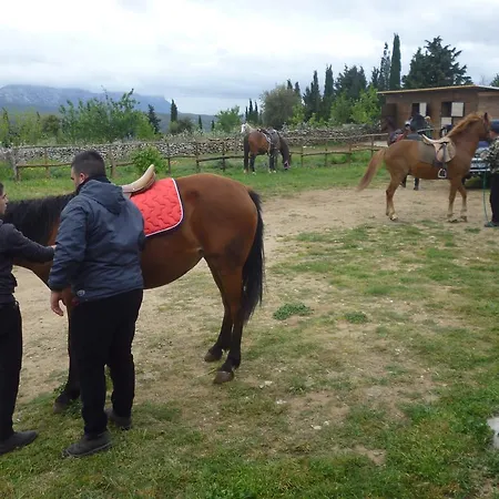 Agriturismo Sas Pretas Latas Çiftlik konaklama