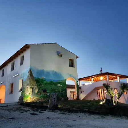 Agriturismo Sas Pretas Latas Farm stay *