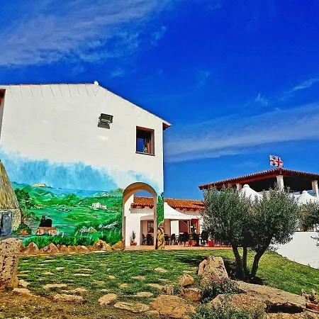 Agriturismo Sas Pretas Latas Çiftlik konaklama *