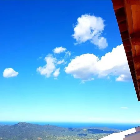 Agriturismo Sas Pretas Latas Çiftlik konaklama